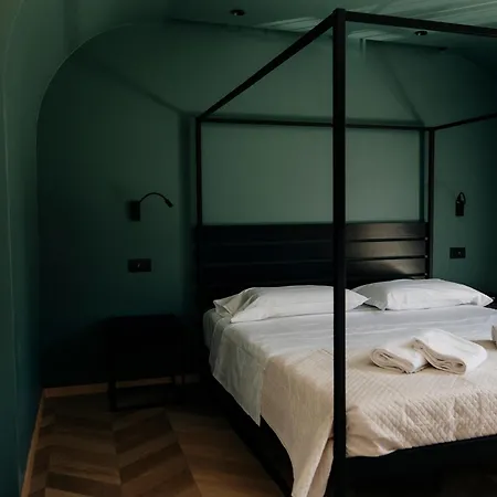 Cefalux - Collection アパート チェファル