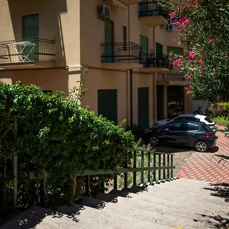 Cefalux - Collection Apartment *